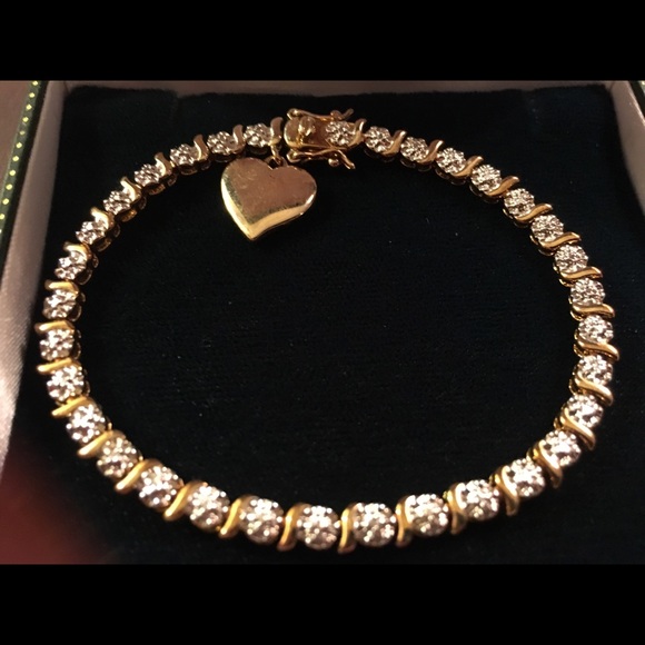 Jewelry - Genuine diamond and gold tennis bracelet